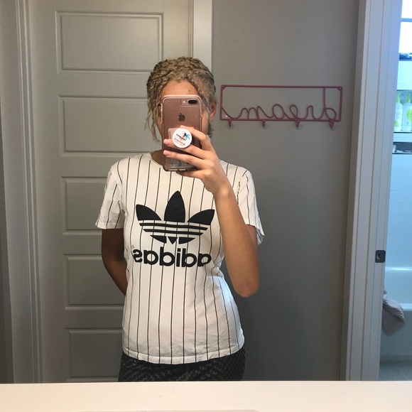 Adidas shirt - Picture 1 of 2